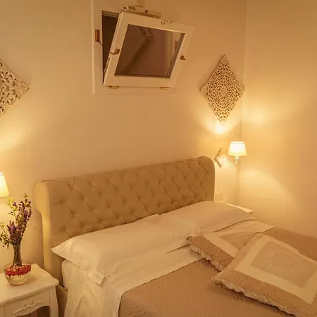 La Terrazza Sulla Rupe Relais 게스트하우스 오스투니