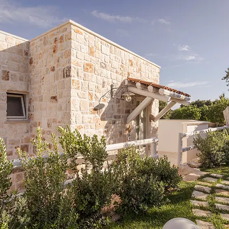 La Terrazza Sulla Rupe Relais ゲストハウス オストゥーニ