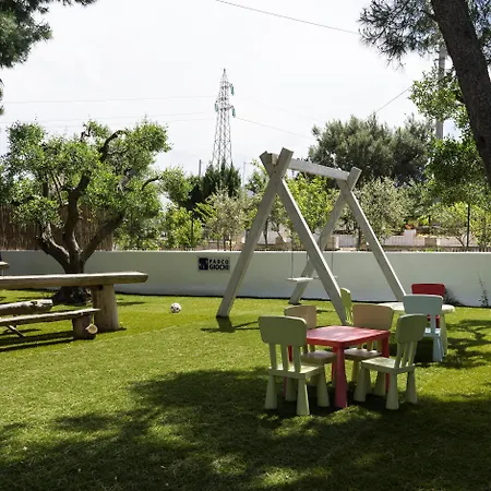 Konukevi La Terrazza Sulla Rupe Relais 4*