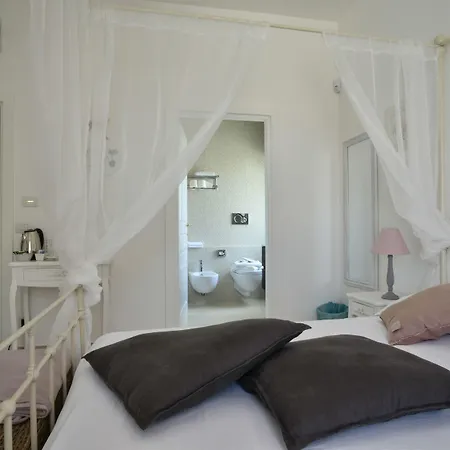 La Terrazza Sulla Rupe Relais 오스투니