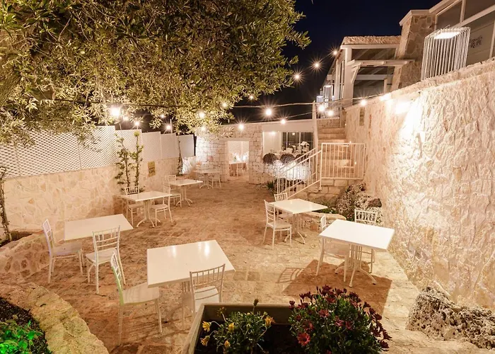 La Terrazza Sulla Rupe Relais אוסטוני