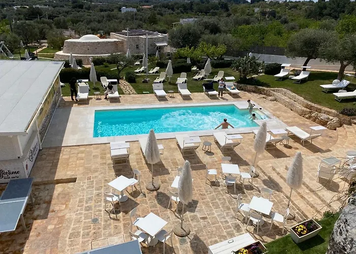 La Terrazza Sulla Rupe Relais אוסטוני